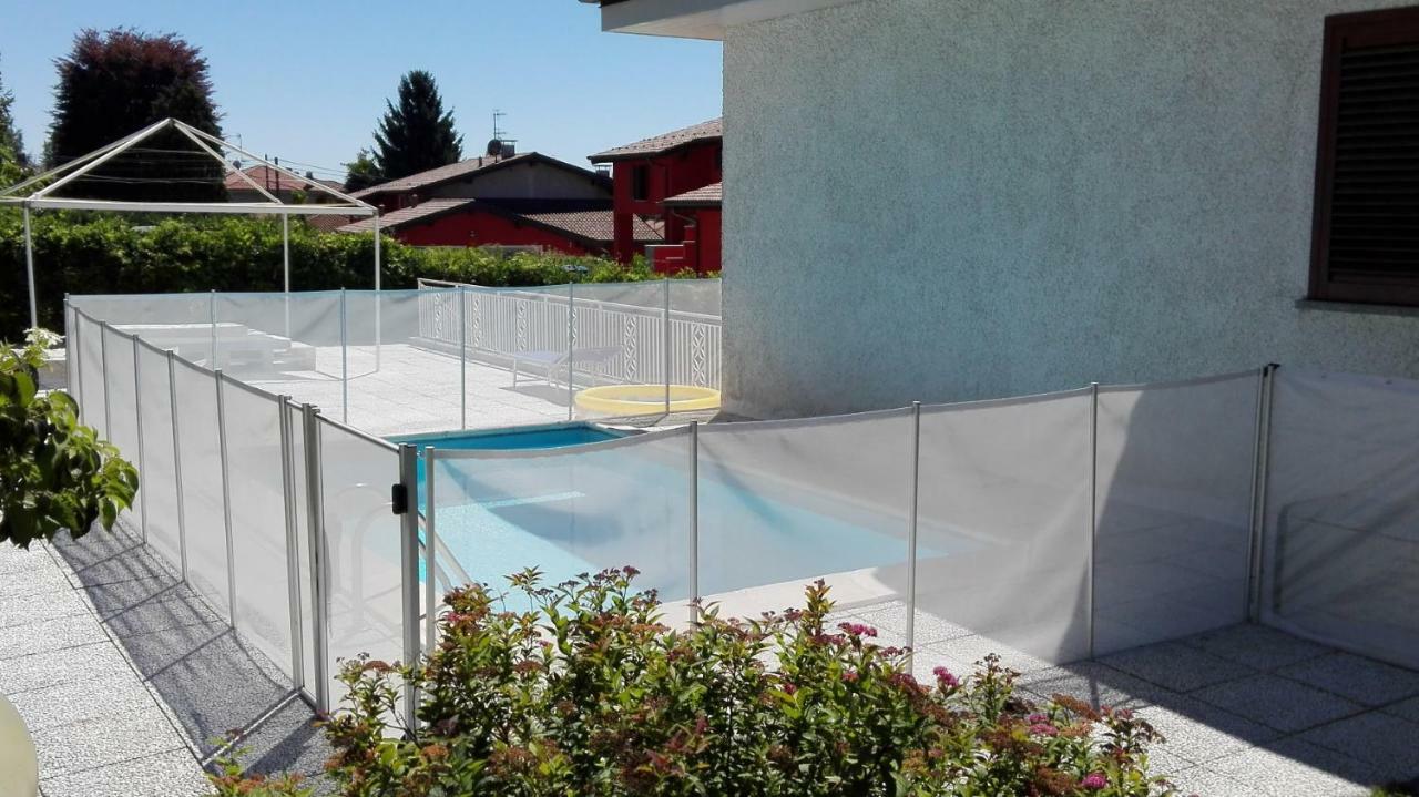 B&B Villa Monterosa Con Piscina Castronno Buitenkant foto