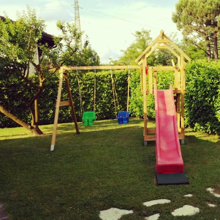 B&B Villa Monterosa Con Piscina Castronno Buitenkant foto