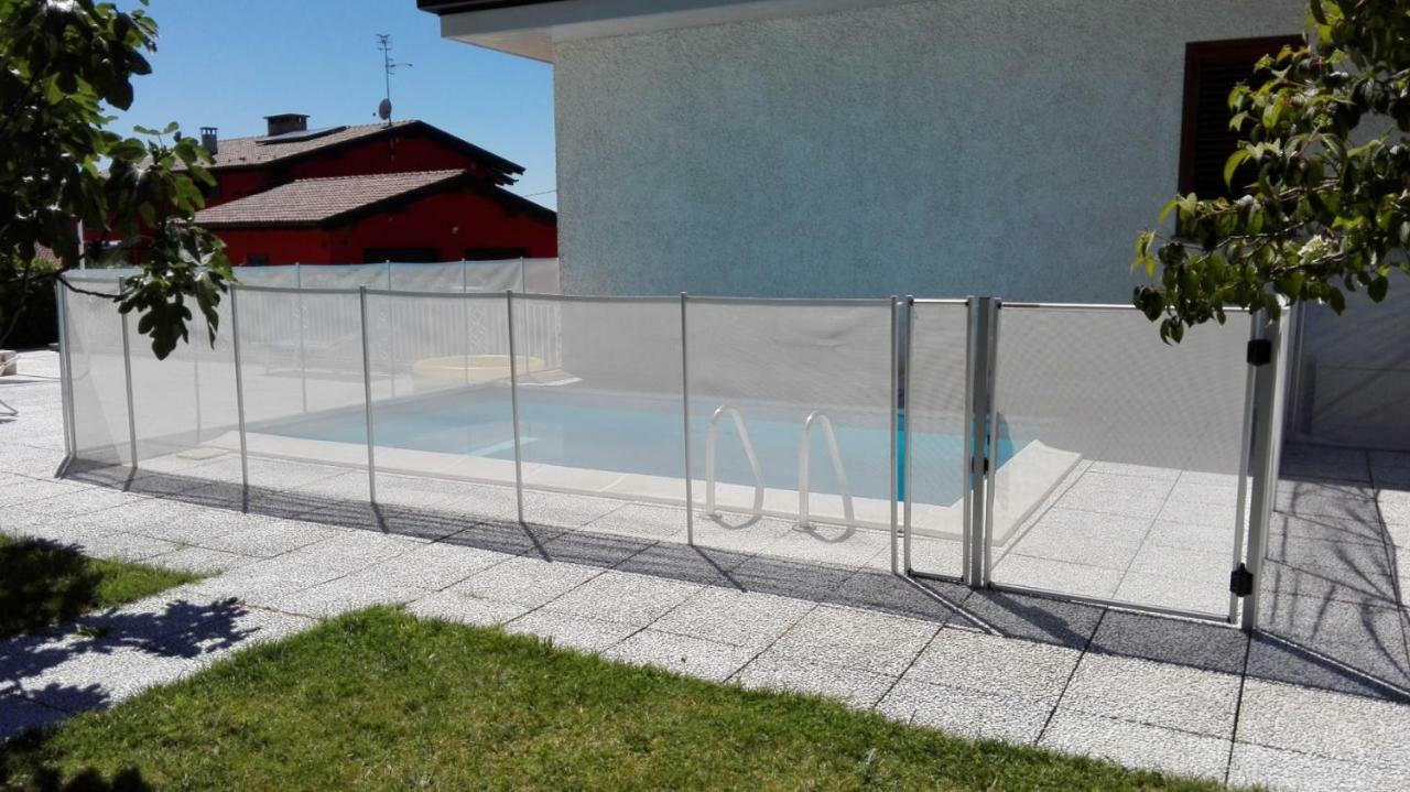 B&B Villa Monterosa Con Piscina Castronno Buitenkant foto